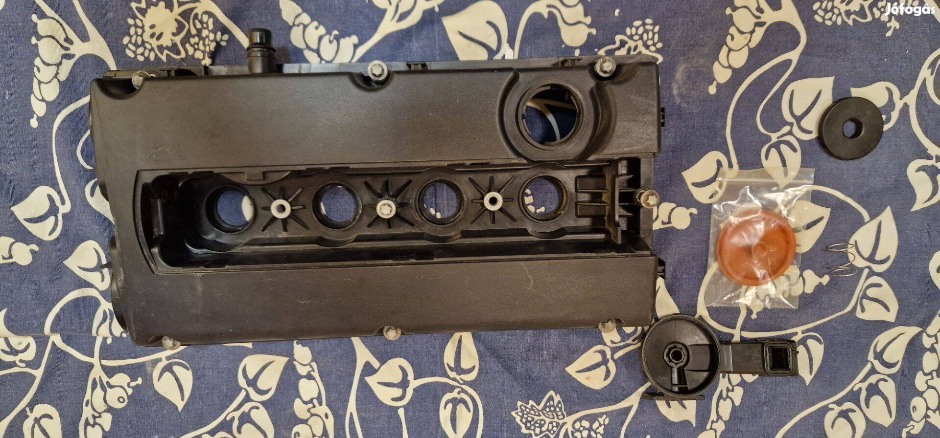 Opel Meriva A használt szelepfedél 16Xep