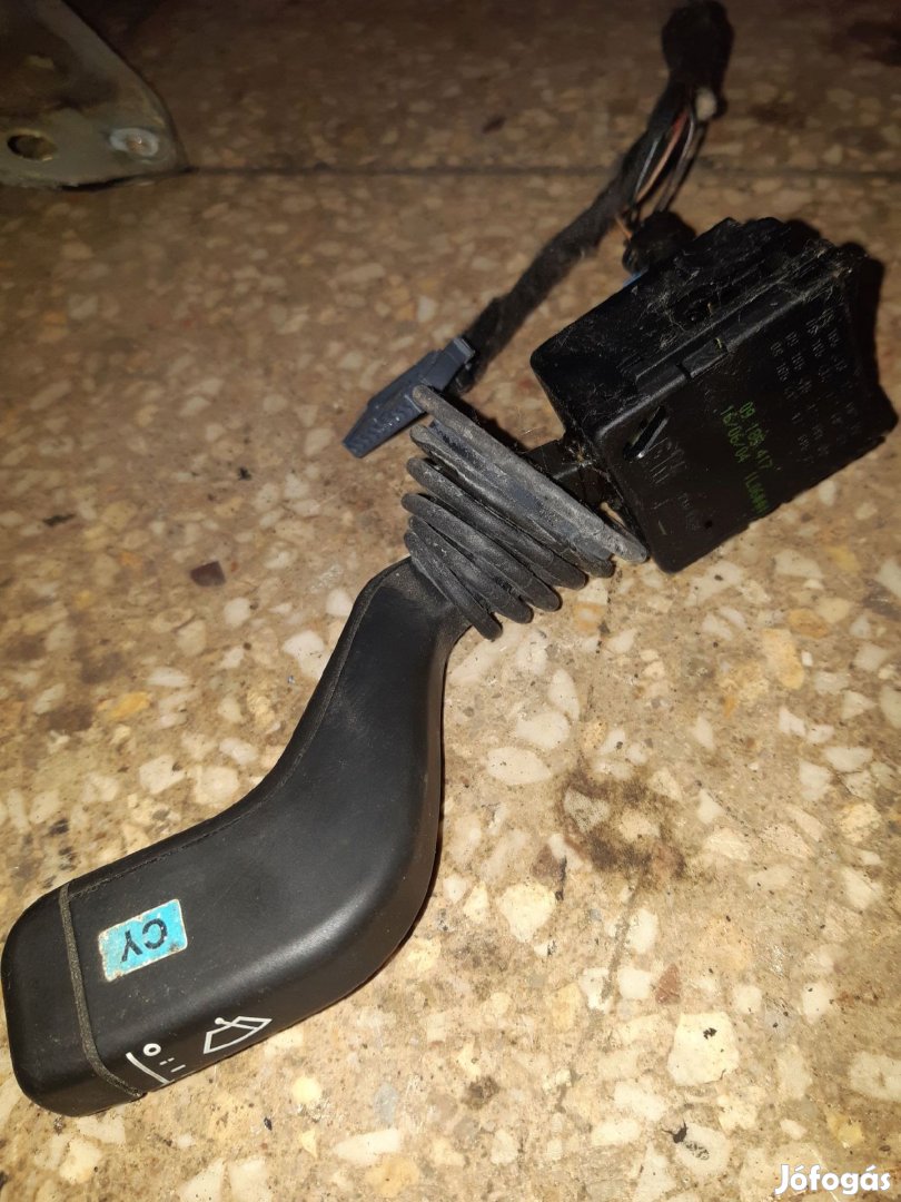 Opel Meriva Ablaktörlő Kapcsoló