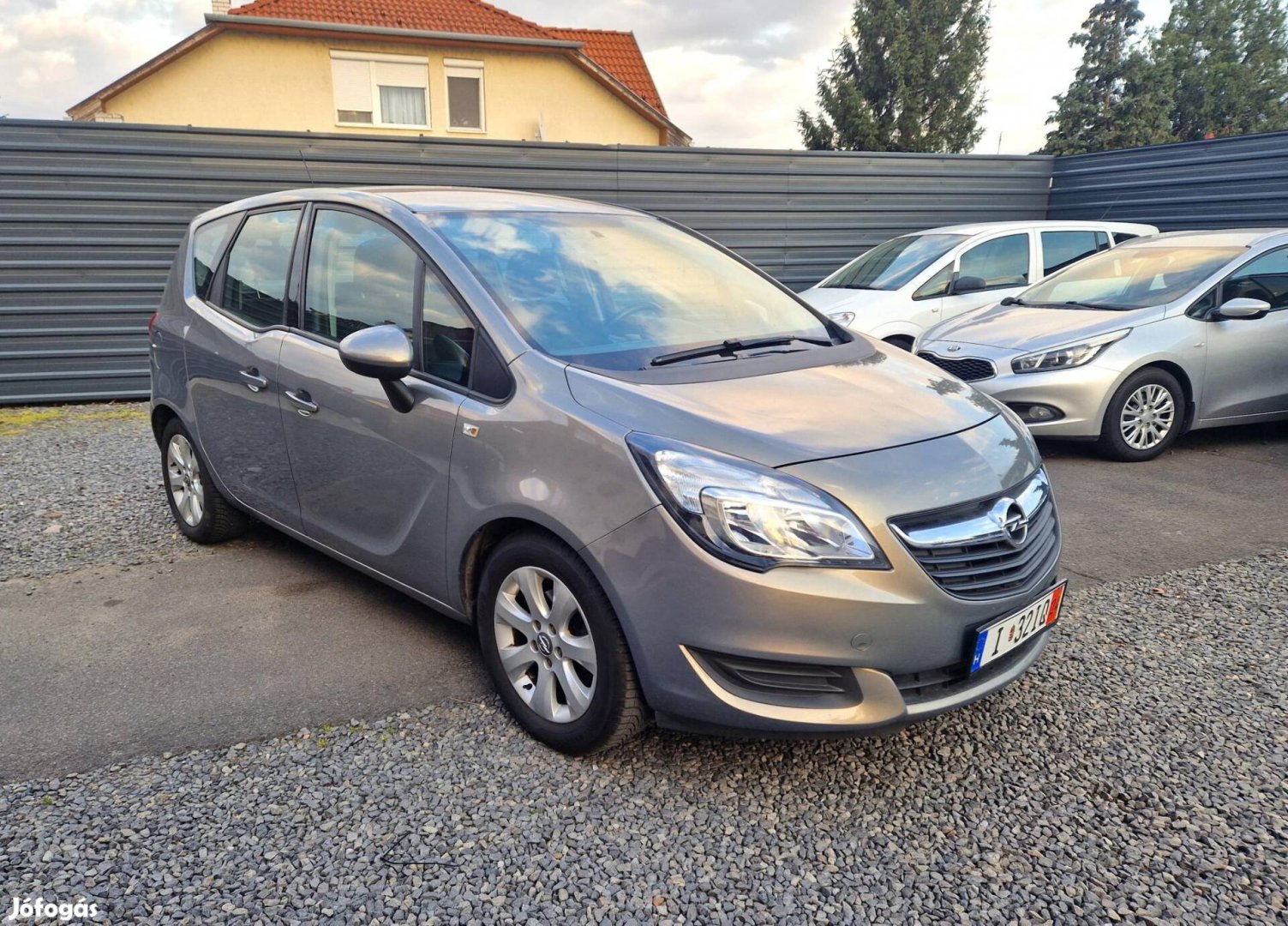 Opel Meriva B 1.4 Cosmo 101 000km - szervízköny...
