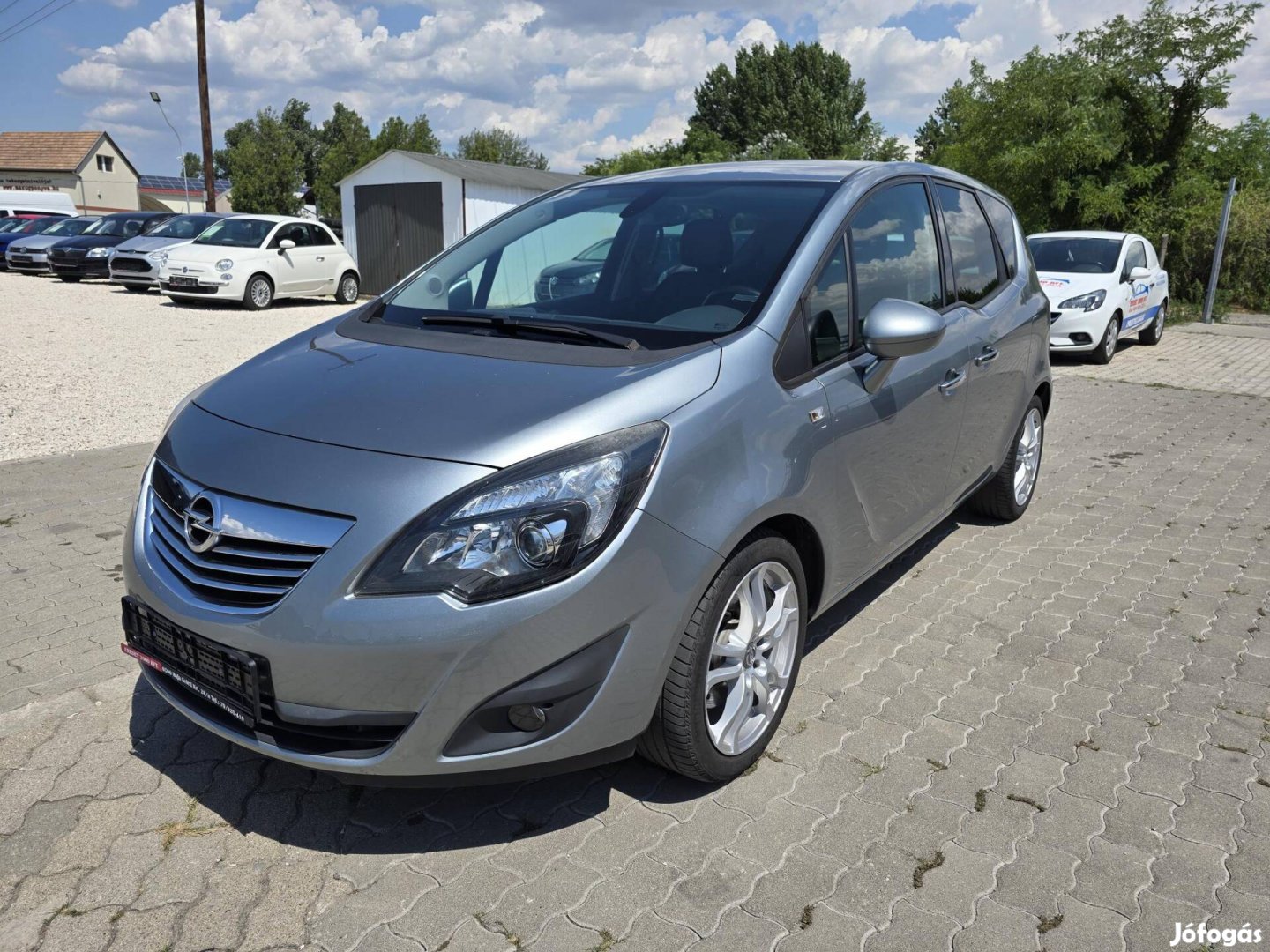 Opel Meriva B 1.4 T Cosmo Szervizkönyv. Félbőr....