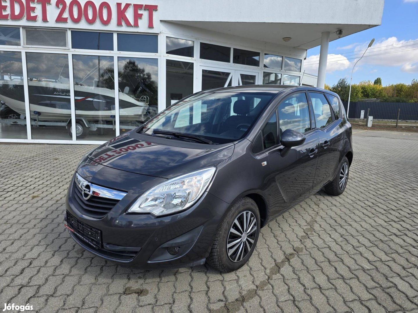 Opel Meriva B 1.4 T Enjoy 61.800 km. Digitklíma...