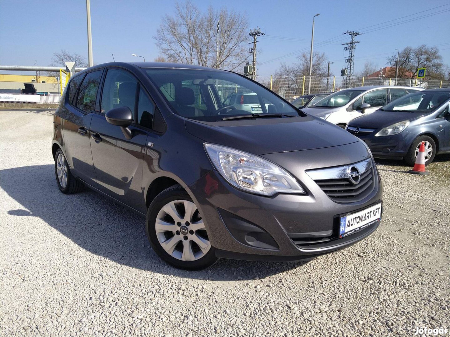 Opel Meriva B 1.4 T Enjoy Ülés és kormányfűtés....