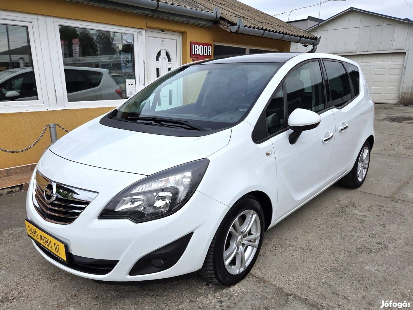 Opel Meriva B 1.7 CDTI Design Vezetett szervízk...