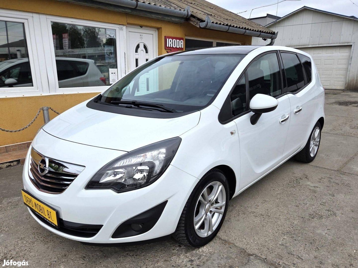 Opel Meriva B 1.7 CDTI Design Vezetett szervízk...