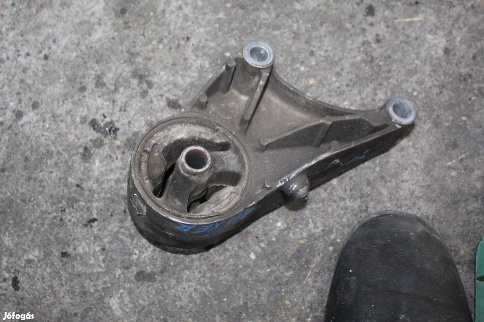 Opel Meriva B (2010 - 2017) A14XER motor tartó bak 24459803 JE