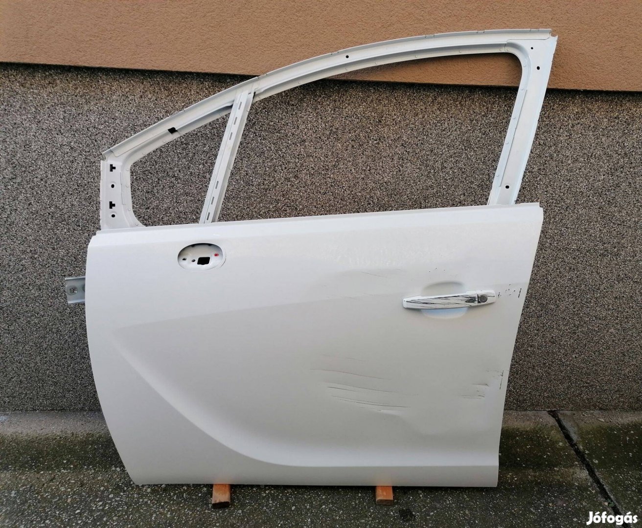 Opel Meriva B bal első ajtó, csak lemez, kilinccsel, zsanérokkal fehér