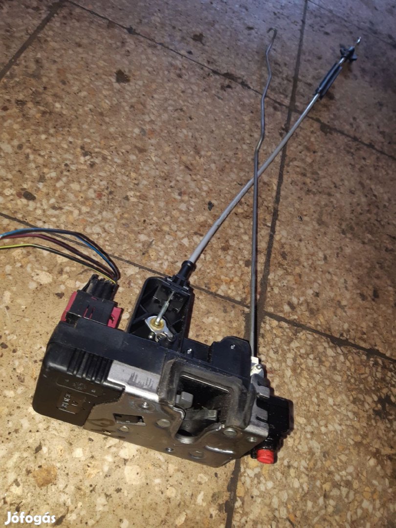 Opel Meriva Bal Hátsó Ajtó Zárszerkezet Központizár Motor