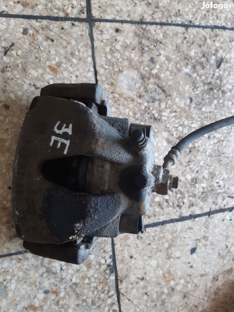 Opel Meriva Jobb Első Féknyereg