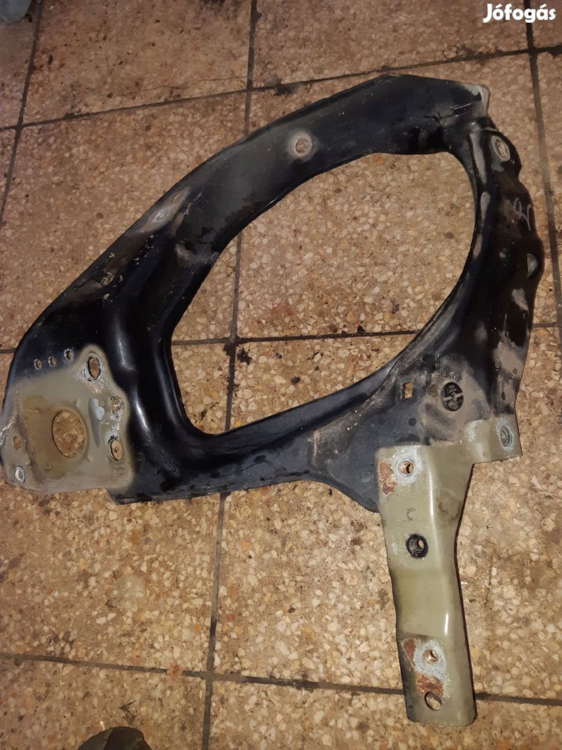 Opel Meriva Jobb Első Lámpa Tartó Konzol