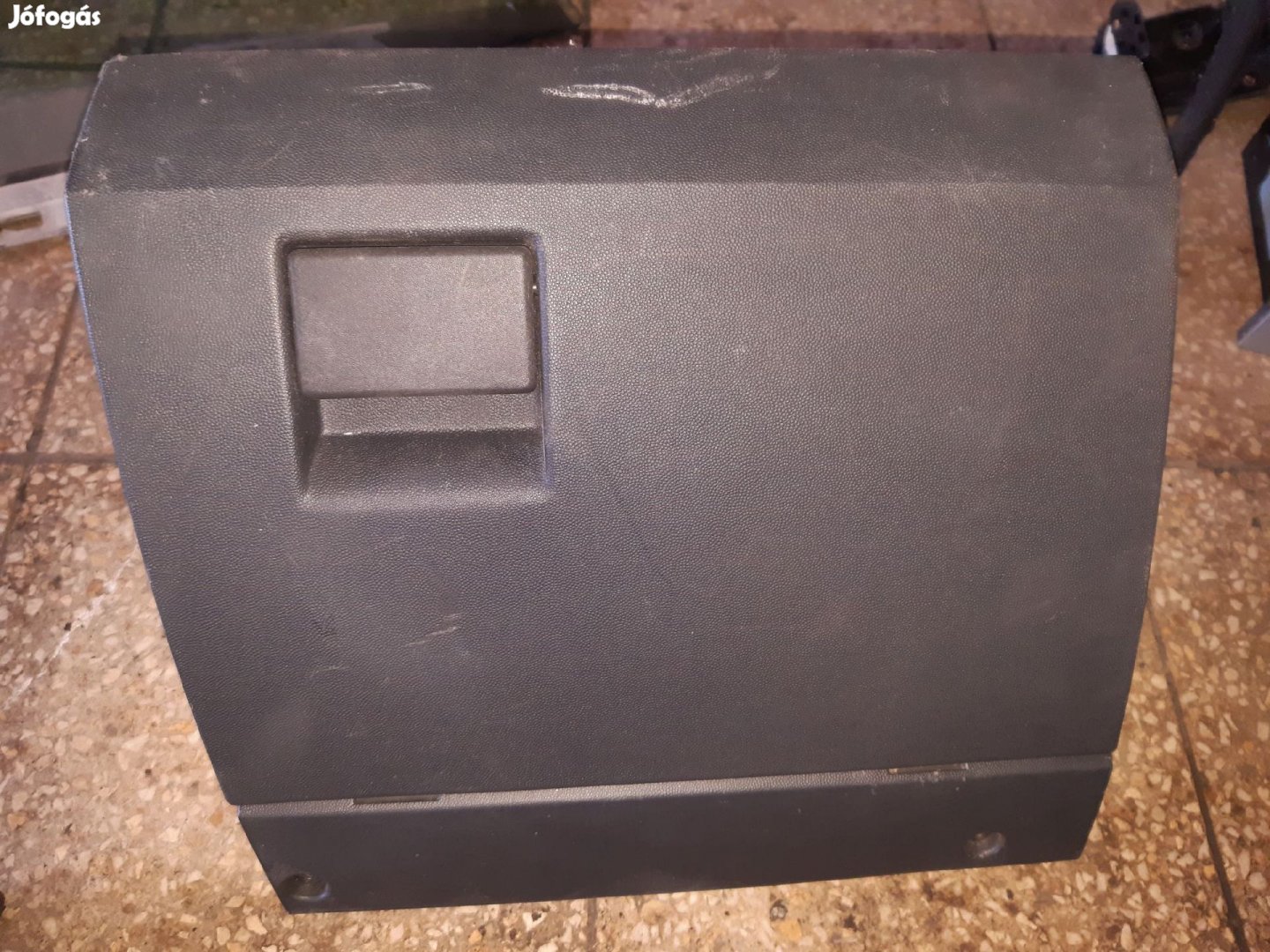 Opel Meriva Kesztyűtartó