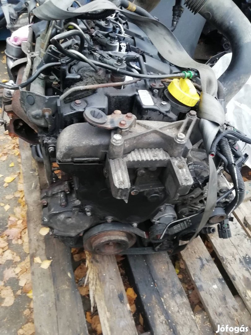 Opel Movano Renault Master 2.5 dci motor komplett jó állapotban