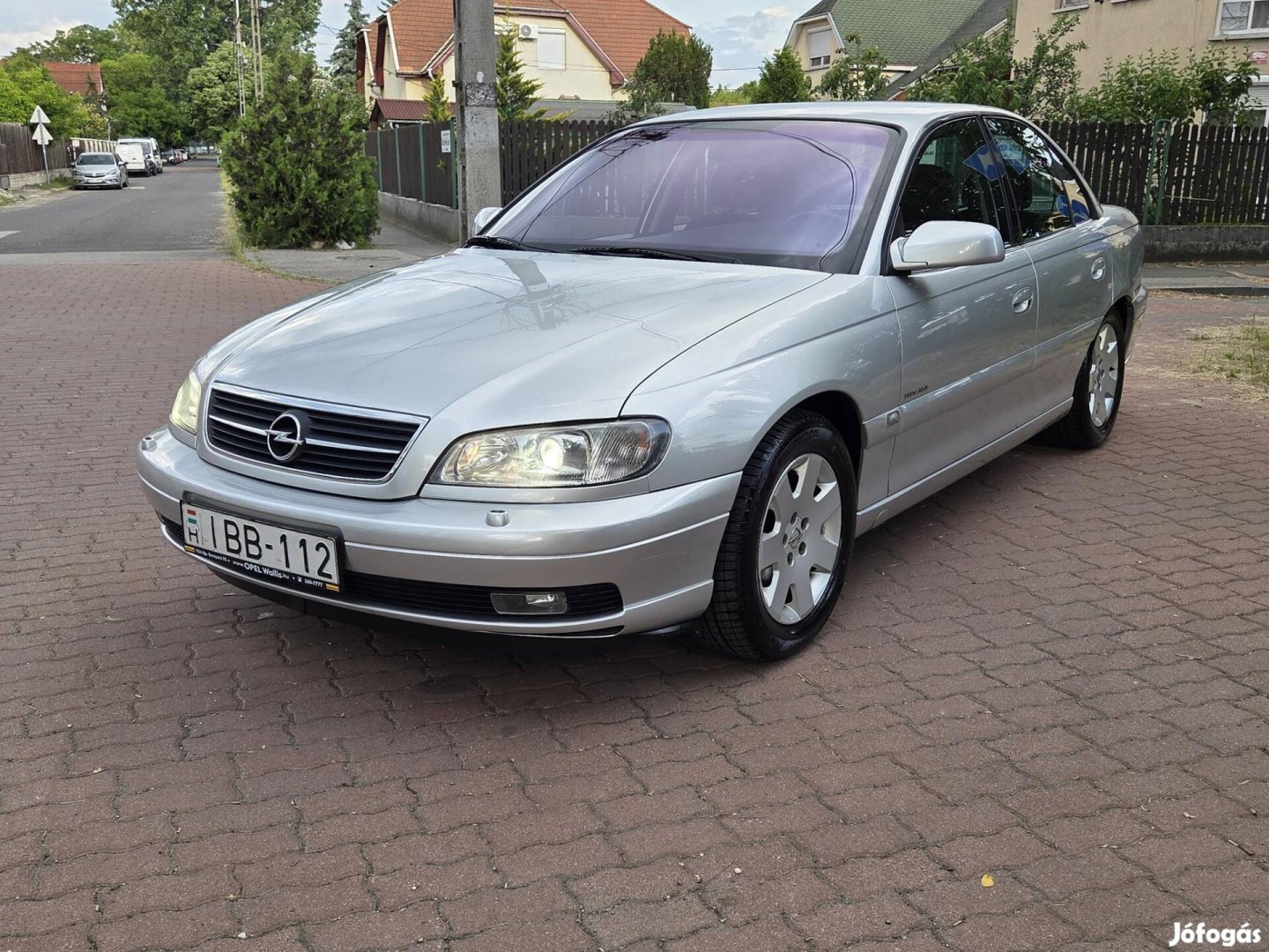 Opel Omega 2.2 16V Sport Egyedi állapot