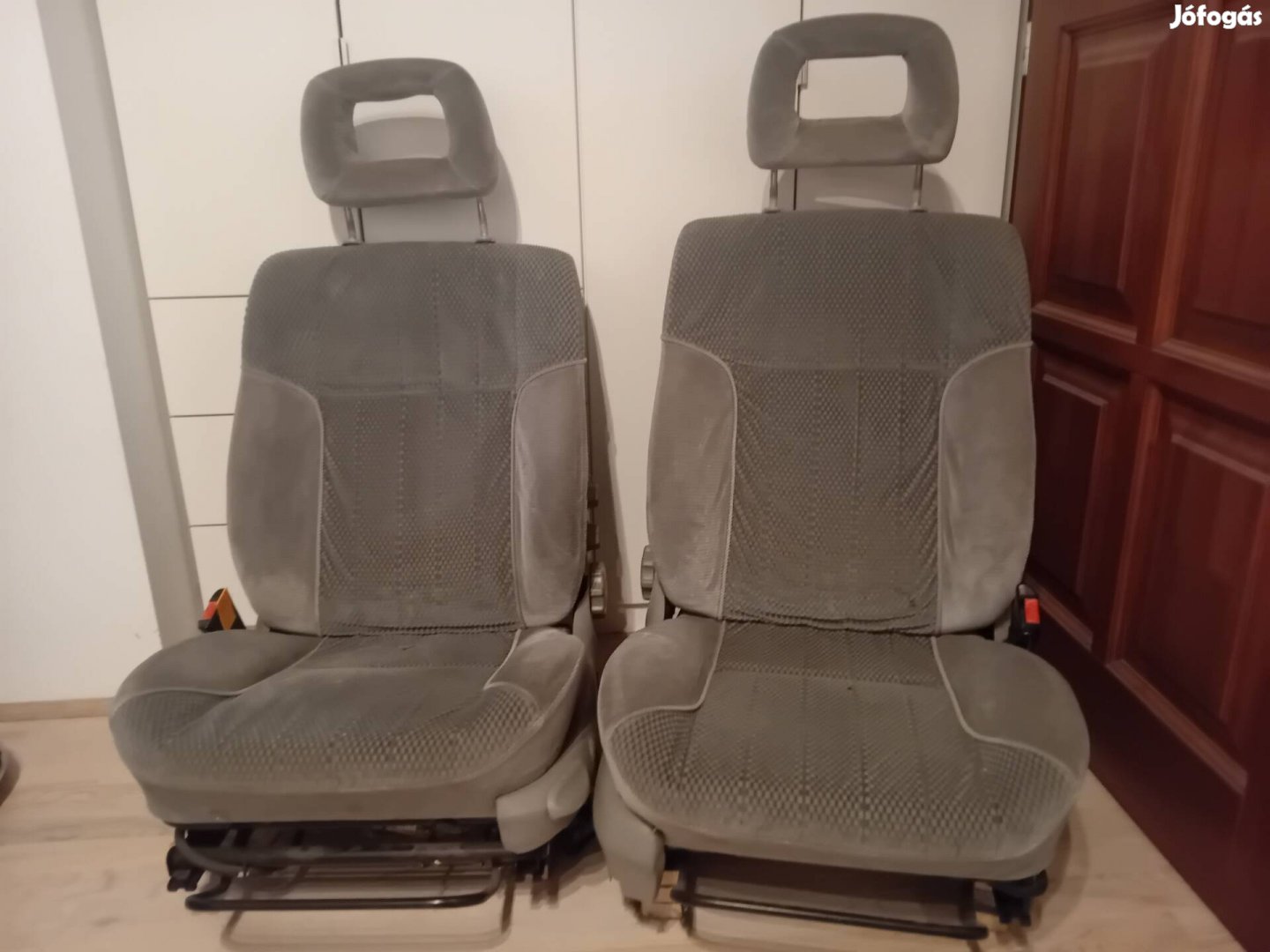 Opel Omega B első ülesek