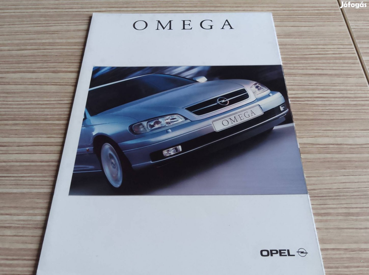 Opel Omega C (1999) magyar nyelvű prospektus, katalógus 