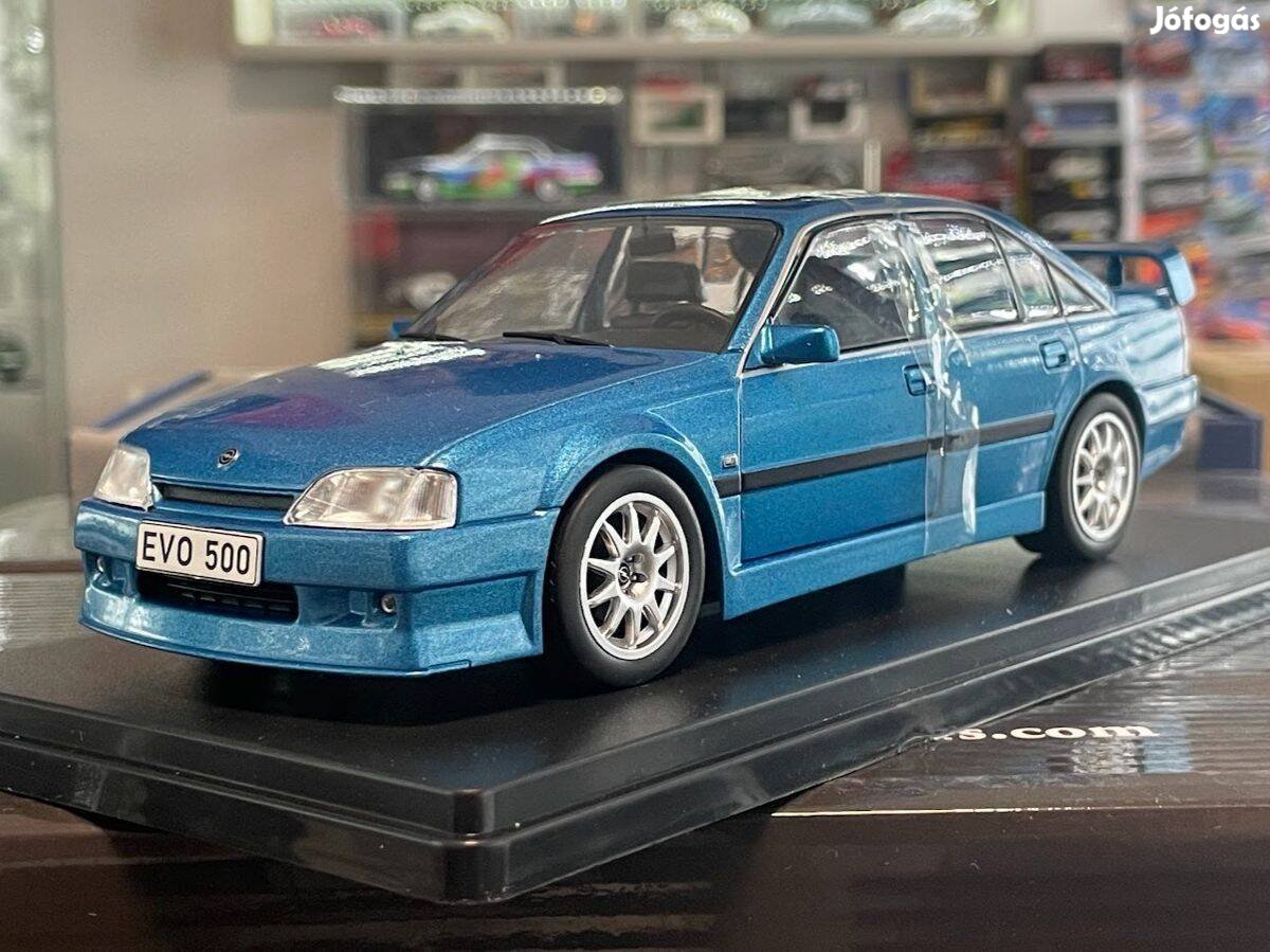 Opel Omega Evo 500 1990 1:24 1/24 Whitebox