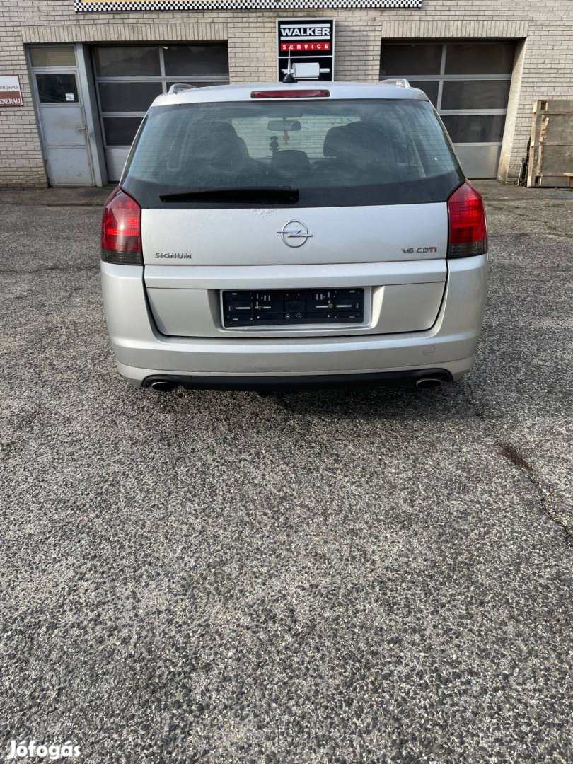 Opel Signum hátsó lökhárító