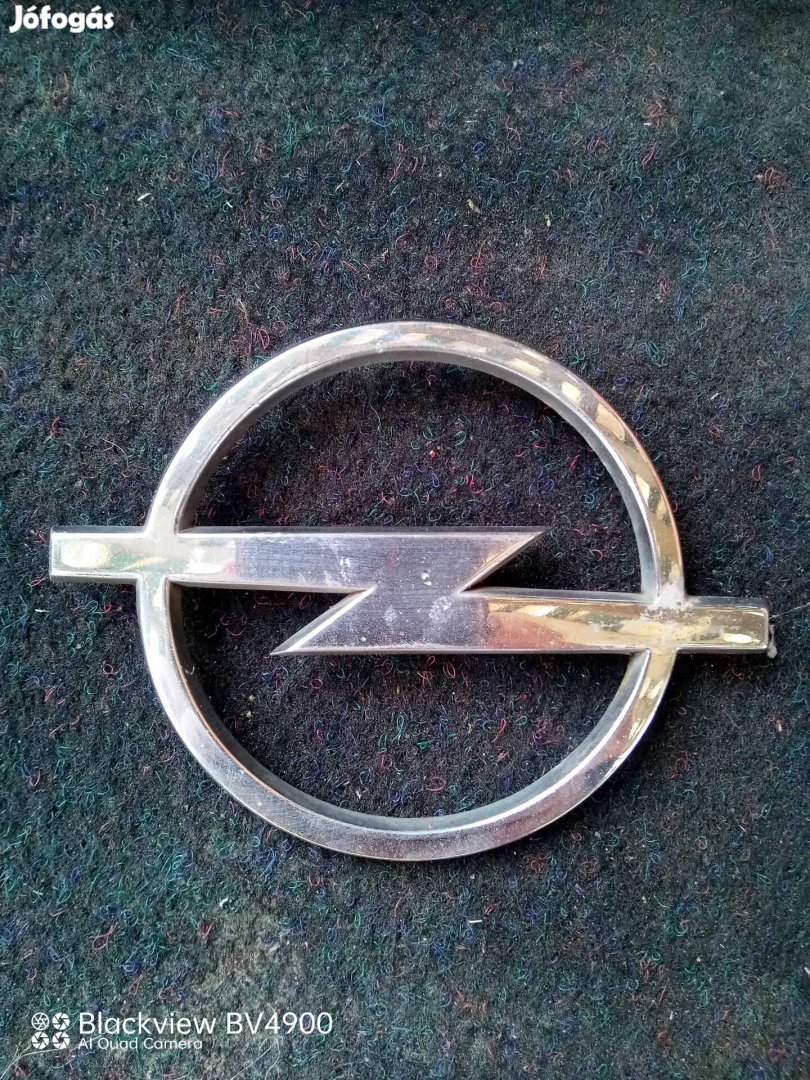 Opel Tigra embléma logo