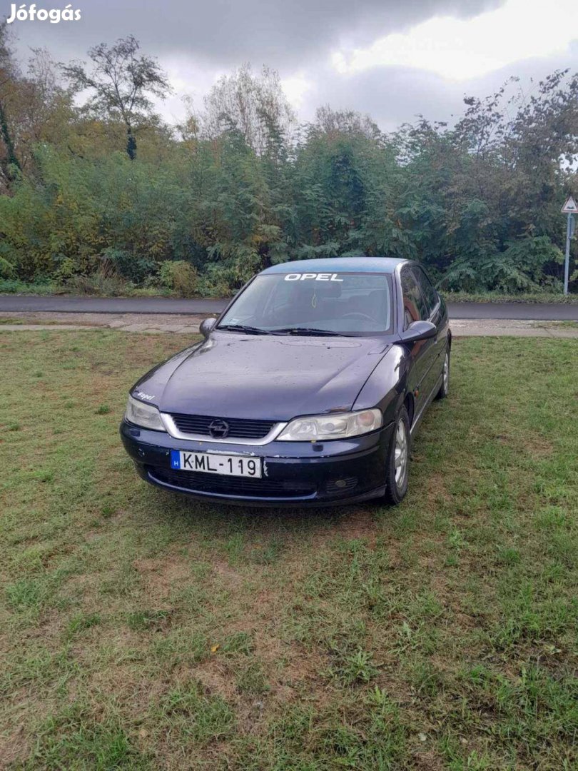 Opel Vectra 1.8 16V CDX