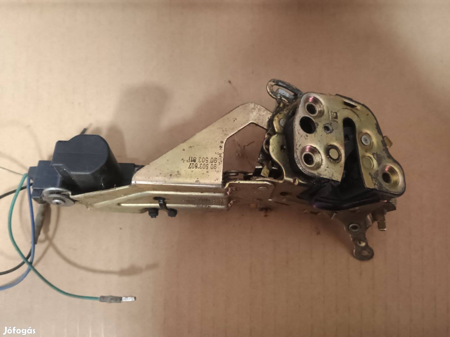 Opel Vectra A bal első ajtózár 90503807