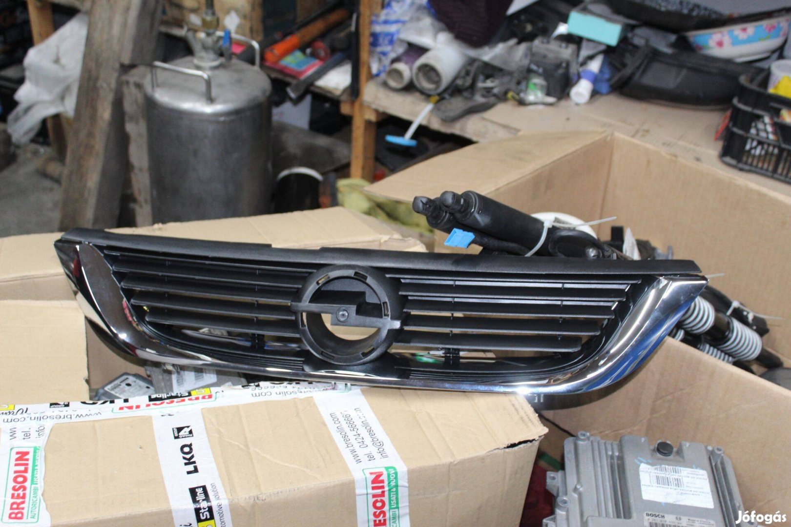Opel Vectra B 1999-2002 hűtőrács 2700951401