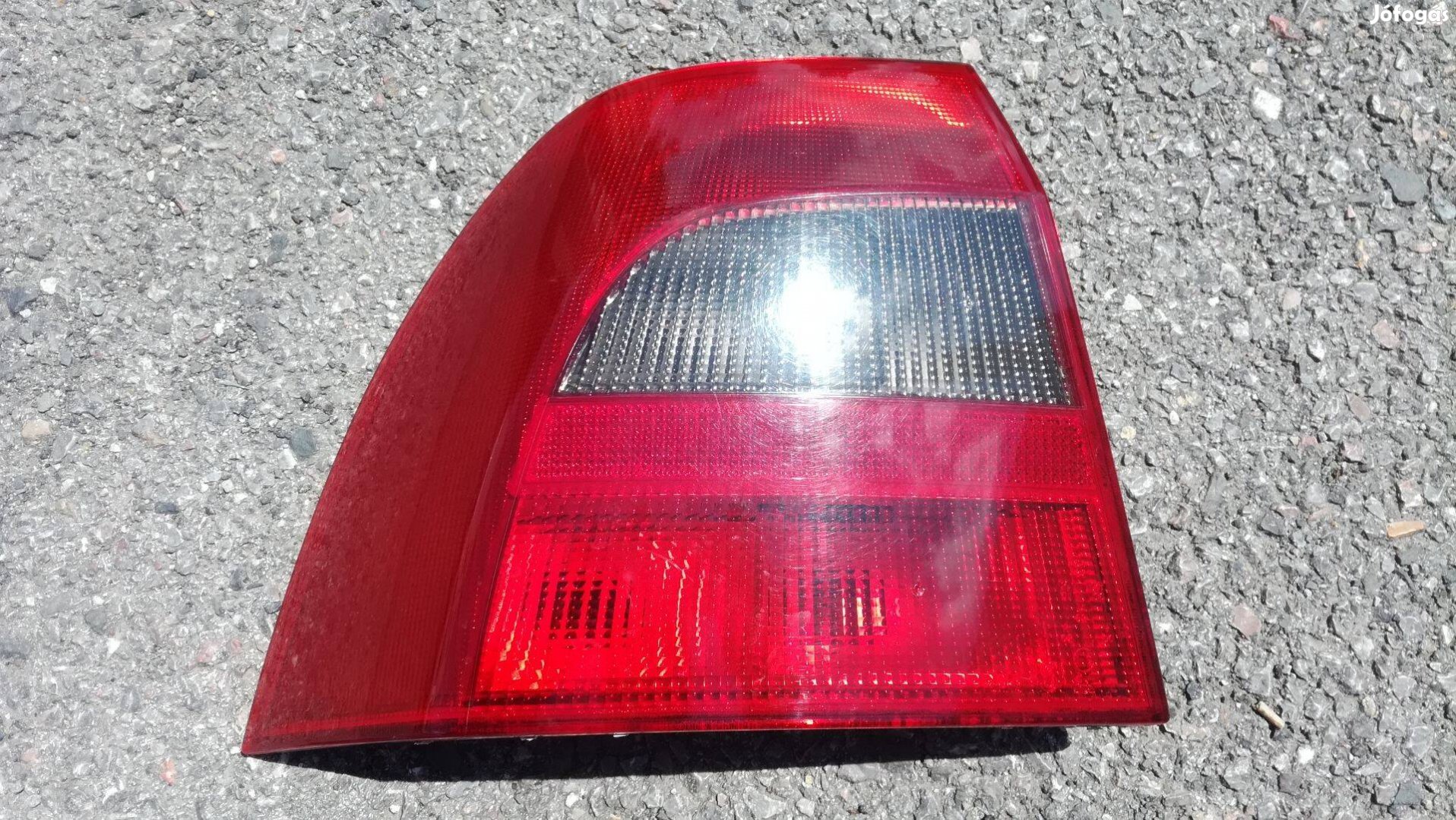 Opel Vectra B B2 gyári GM bal hátsó lámpa