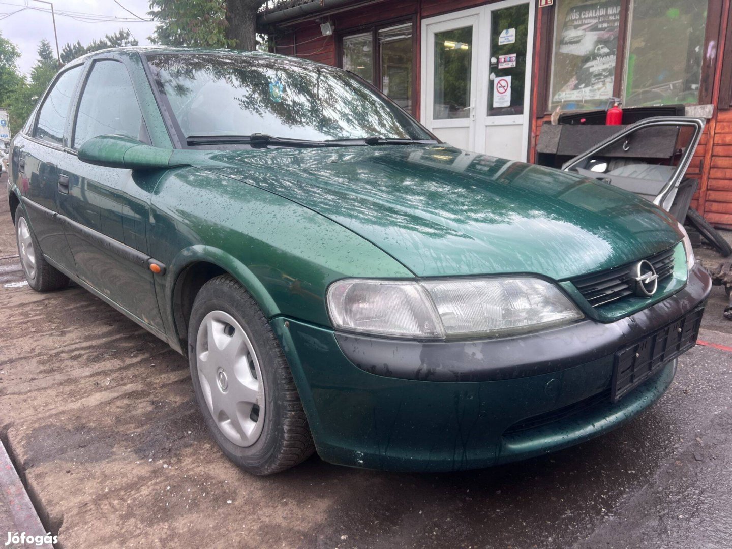 Opel Vectra B (1996) 1.6i X16Xel Alkatrészek #M2609