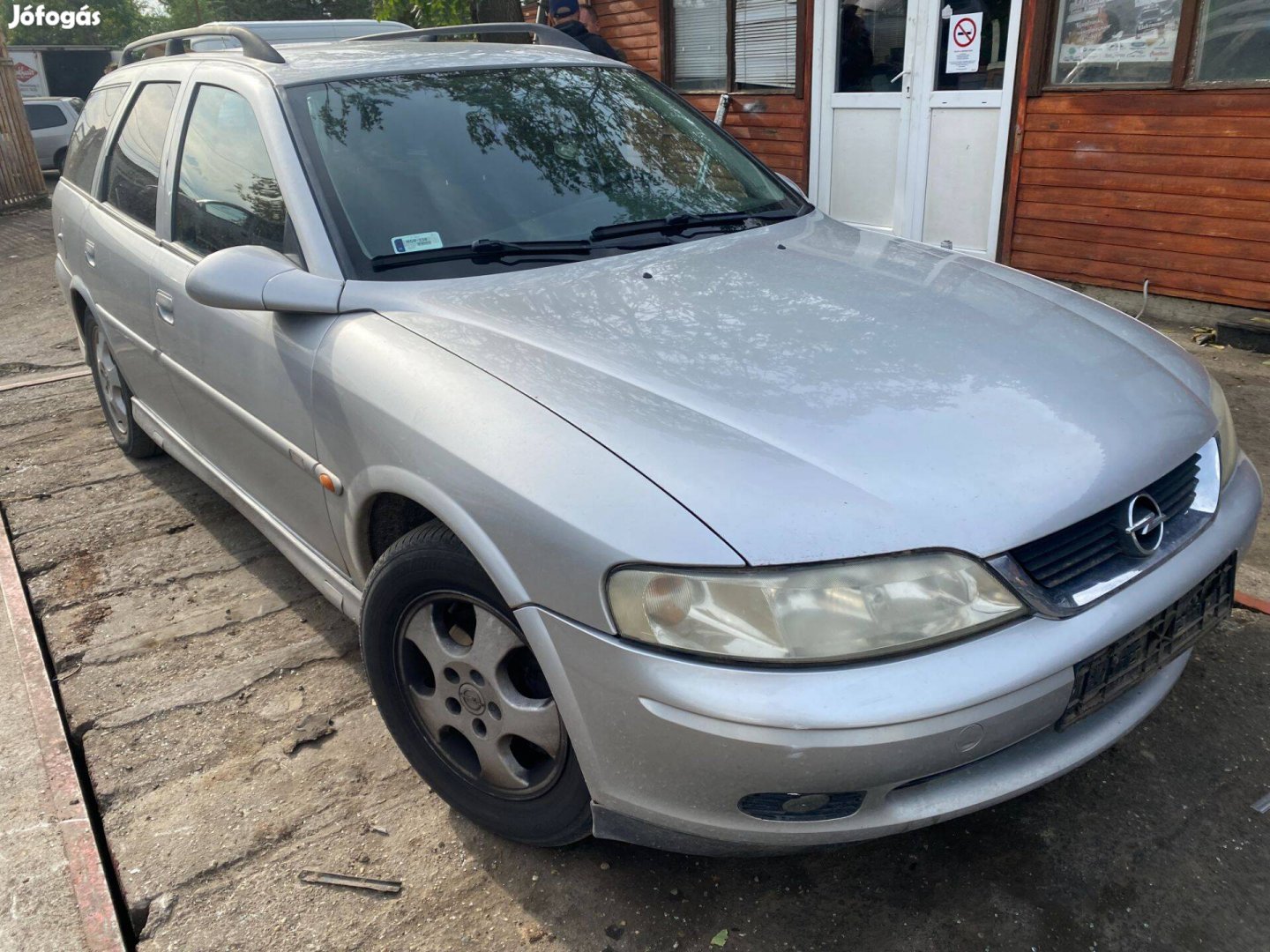 Opel Vectra B (1999) 1.8i C18XE Alkatrészek #M1637