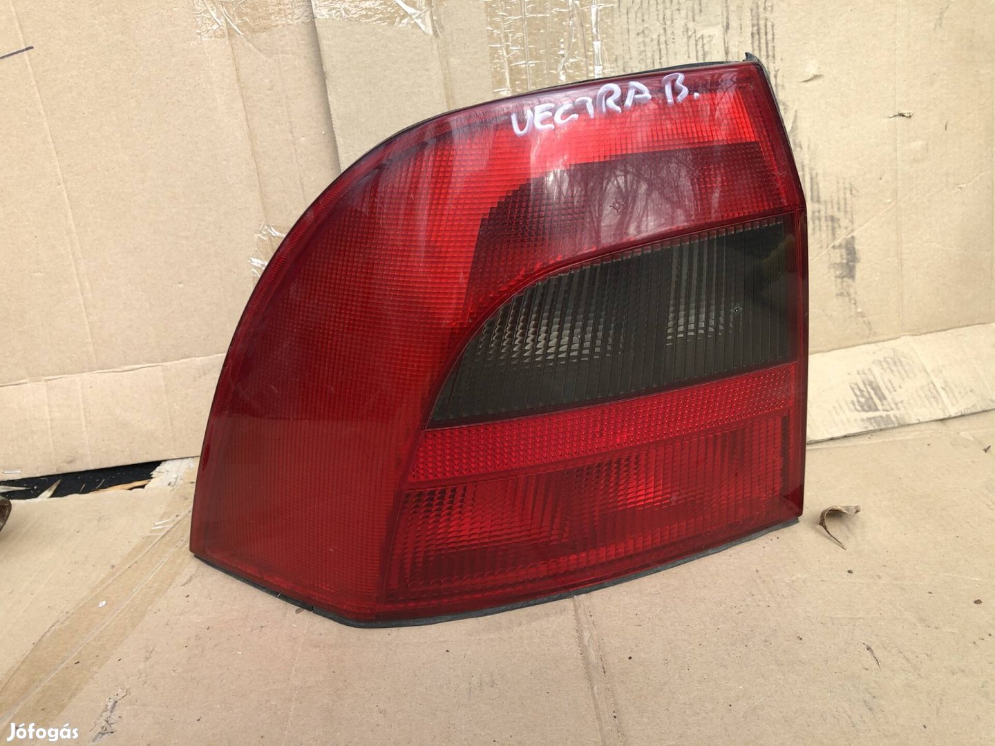 Opel Vectra B bal hátsó lámpa 