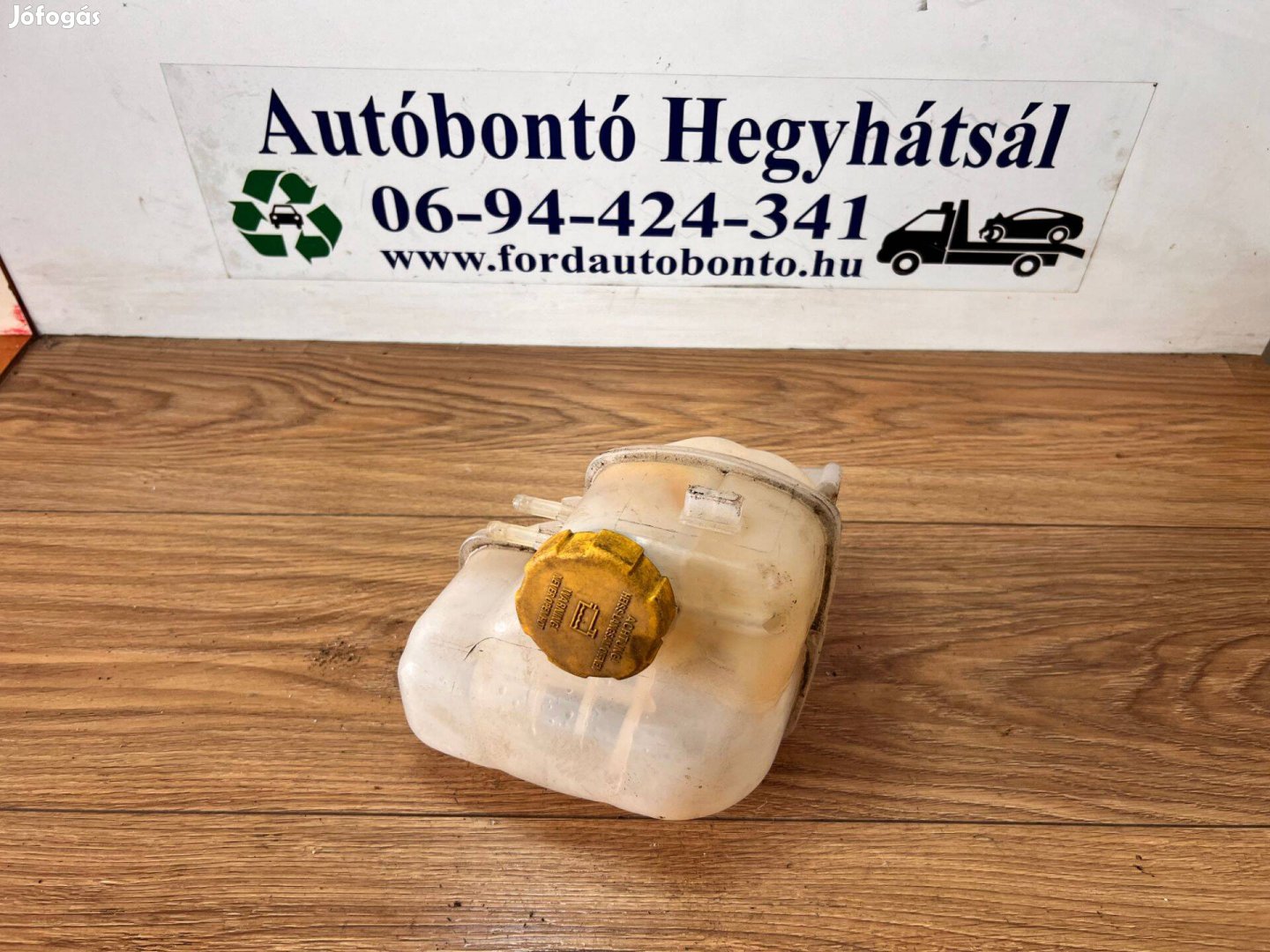 Opel Vectra C 1.8 16V 90Kw kiegyenlítő tartály