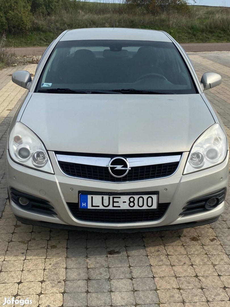 Opel Vectra C 1.8 Elegance