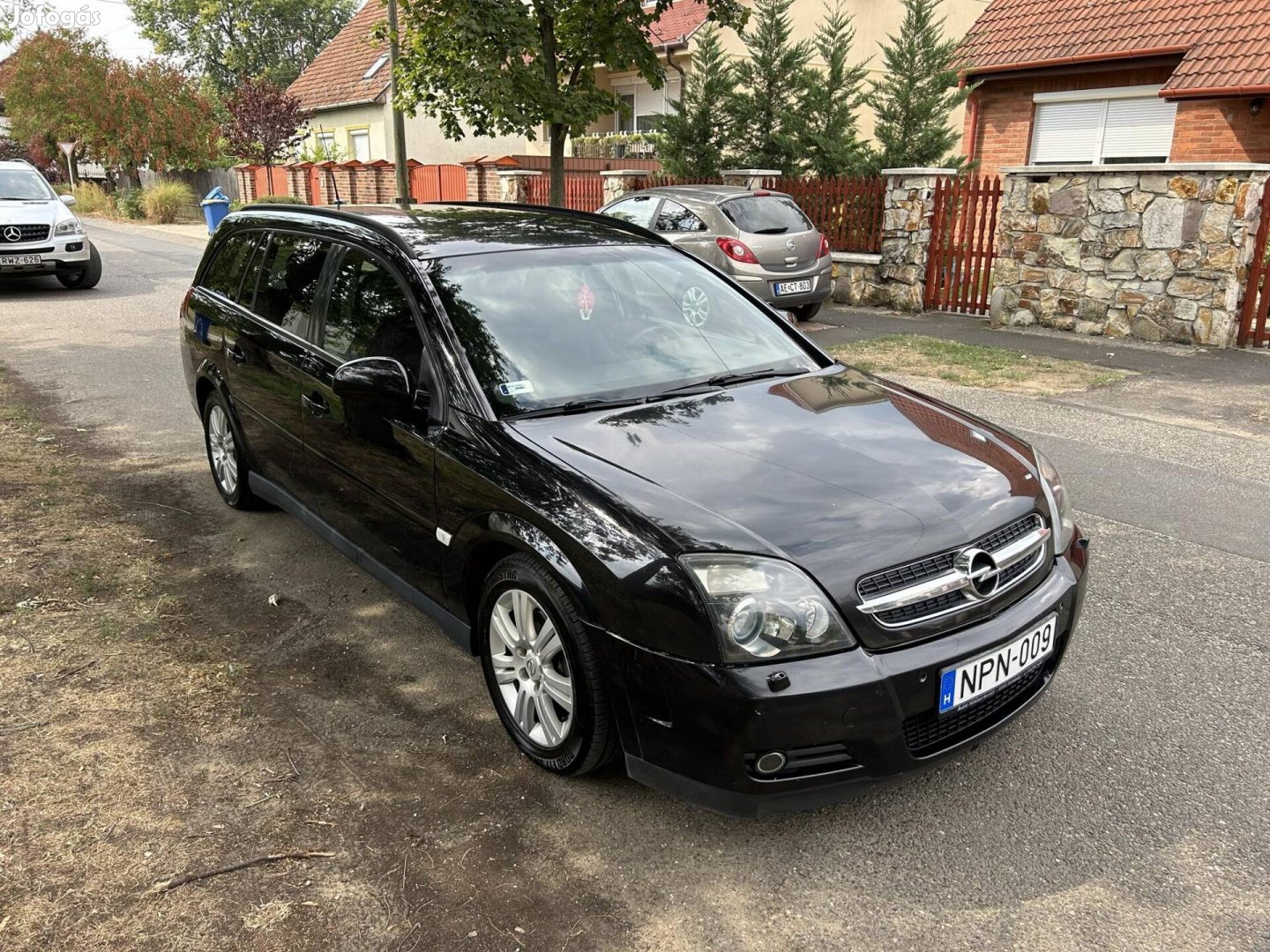 Opel Vectra C 2.2 DTI Comfort Megkímélt / Szép...