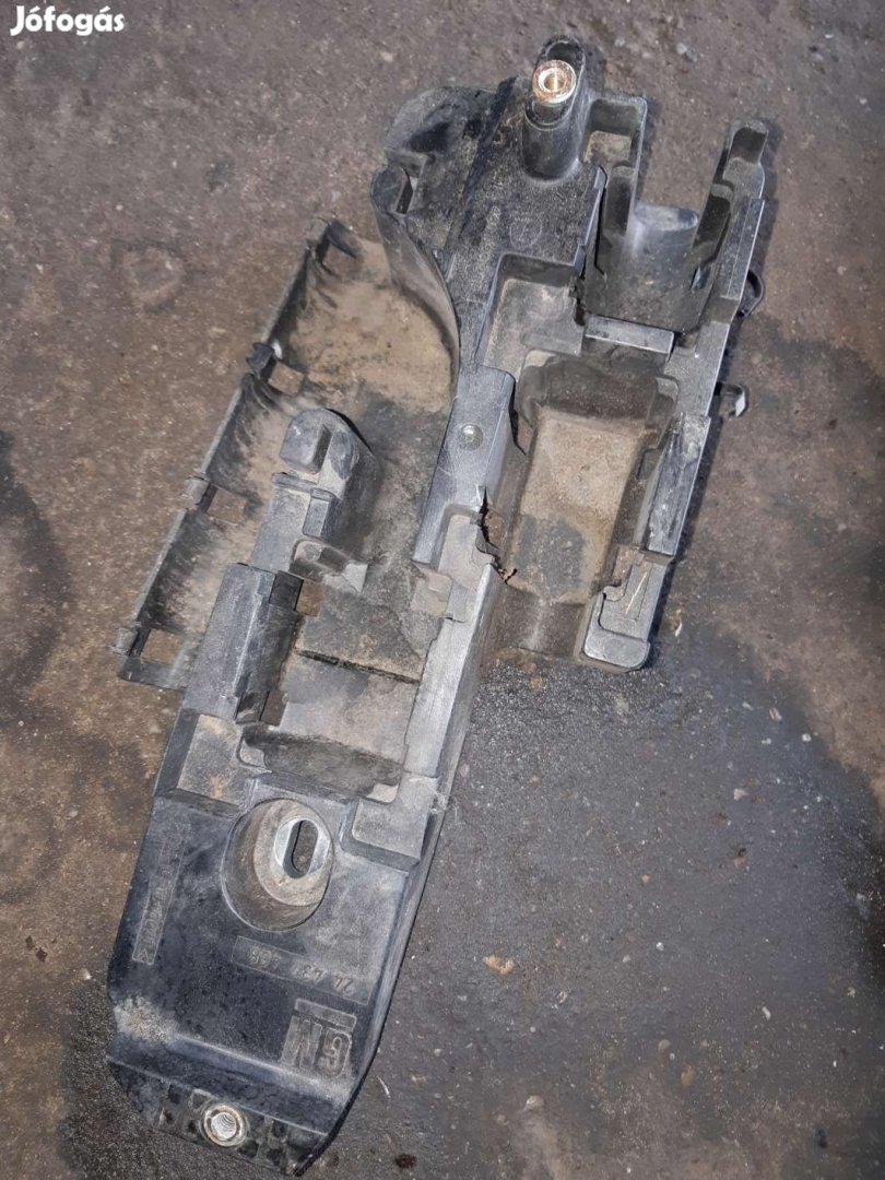 Opel Vectra C Biztosítéktábla Relé Tábla Burkolat