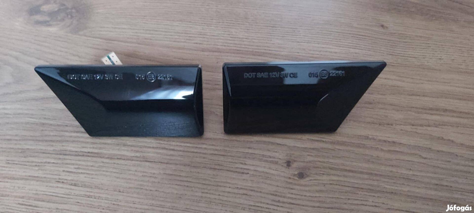 Opel Vectra C/Signum Futófényes Ledes Oldalindex