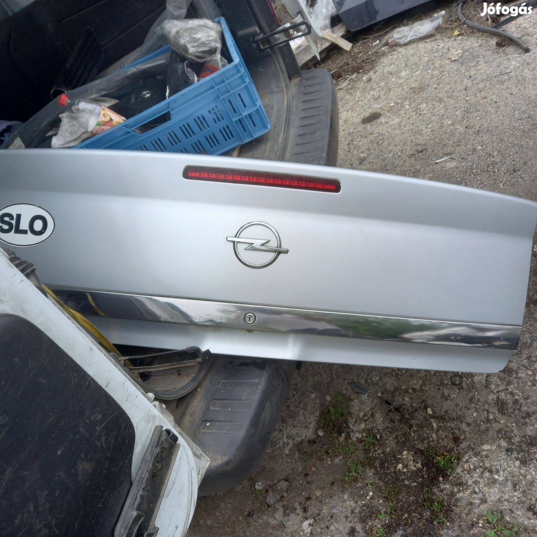 Opel Vectra C sedan csomagtér ajtó eladó