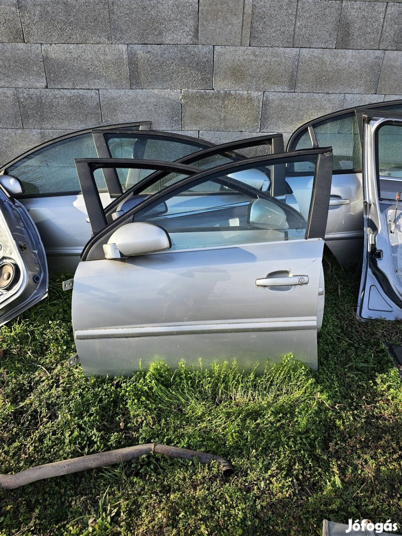 Opel Vectra c bal első ajtó 