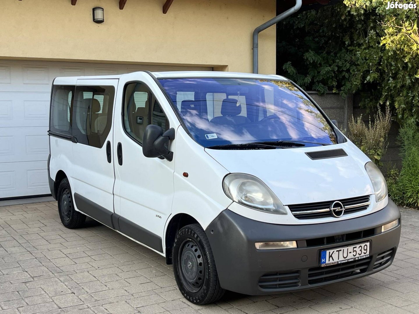 Opel Vivaro 1.9 DTI L1H1 Megkímélt Állapot Azon...