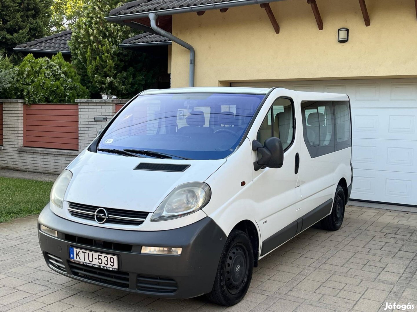 Opel Vivaro 1.9 DTI L1H1 Megkímélt Állapot Azon...