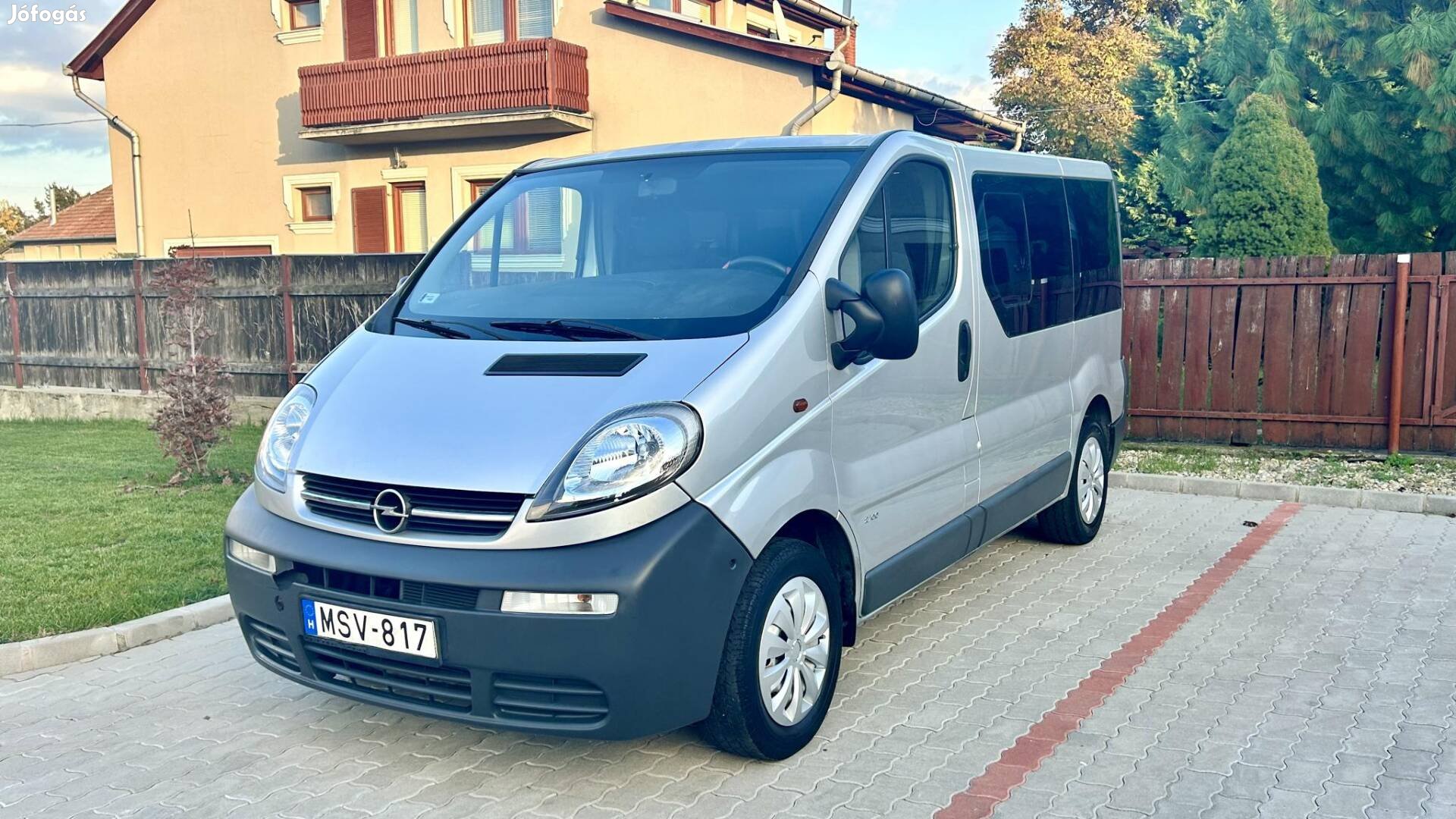 Opel Vivaro 1.9 DTI L1H1 Új Vezérlés Új Kuplung...