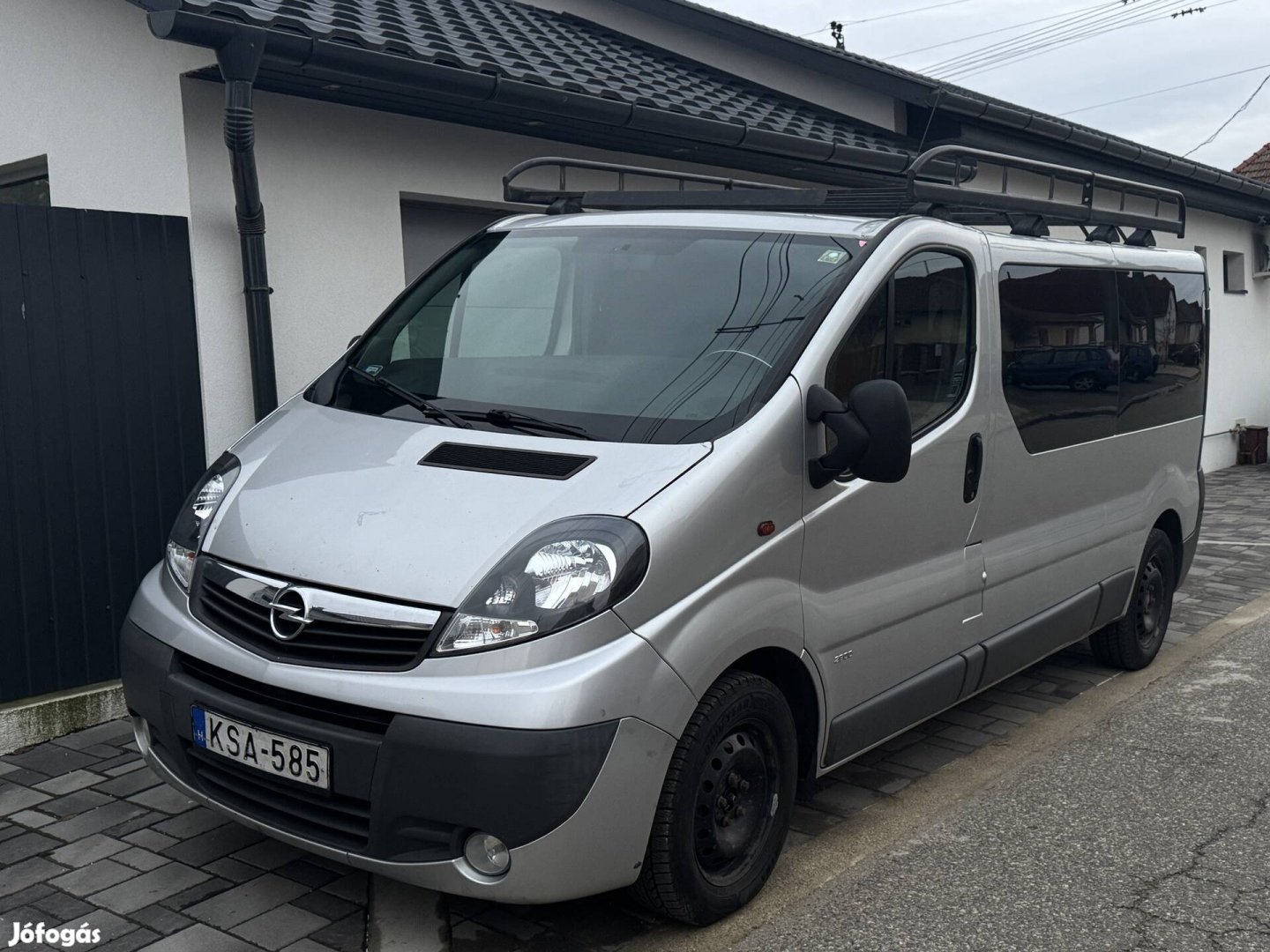 Opel Vivaro 2.0 114LE LONG