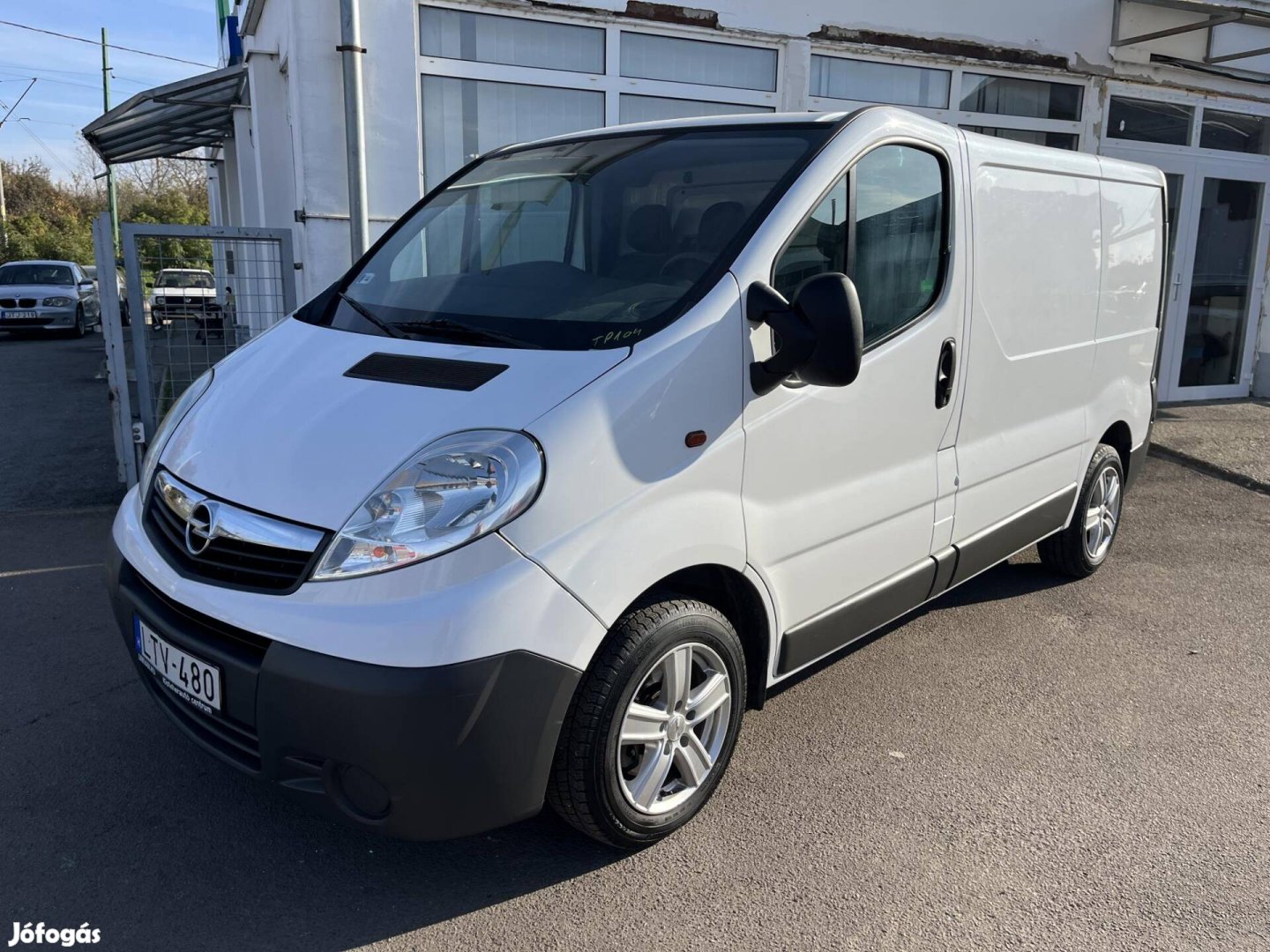 Opel Vivaro 2.0 CDTI L1H1 2.7t szervizelt autó....