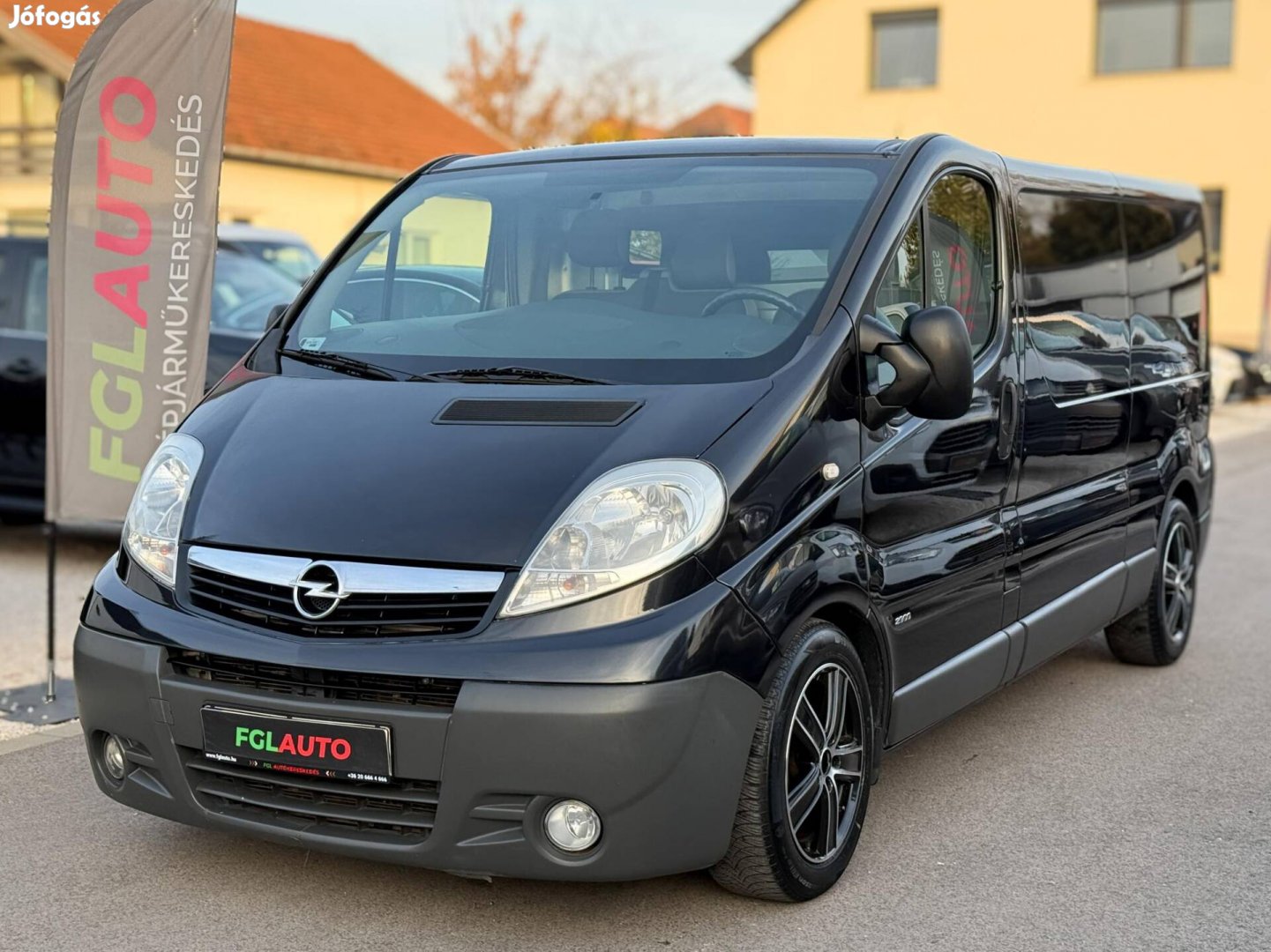 Opel Vivaro 2.5 CDTI DC L2H1 2.9t