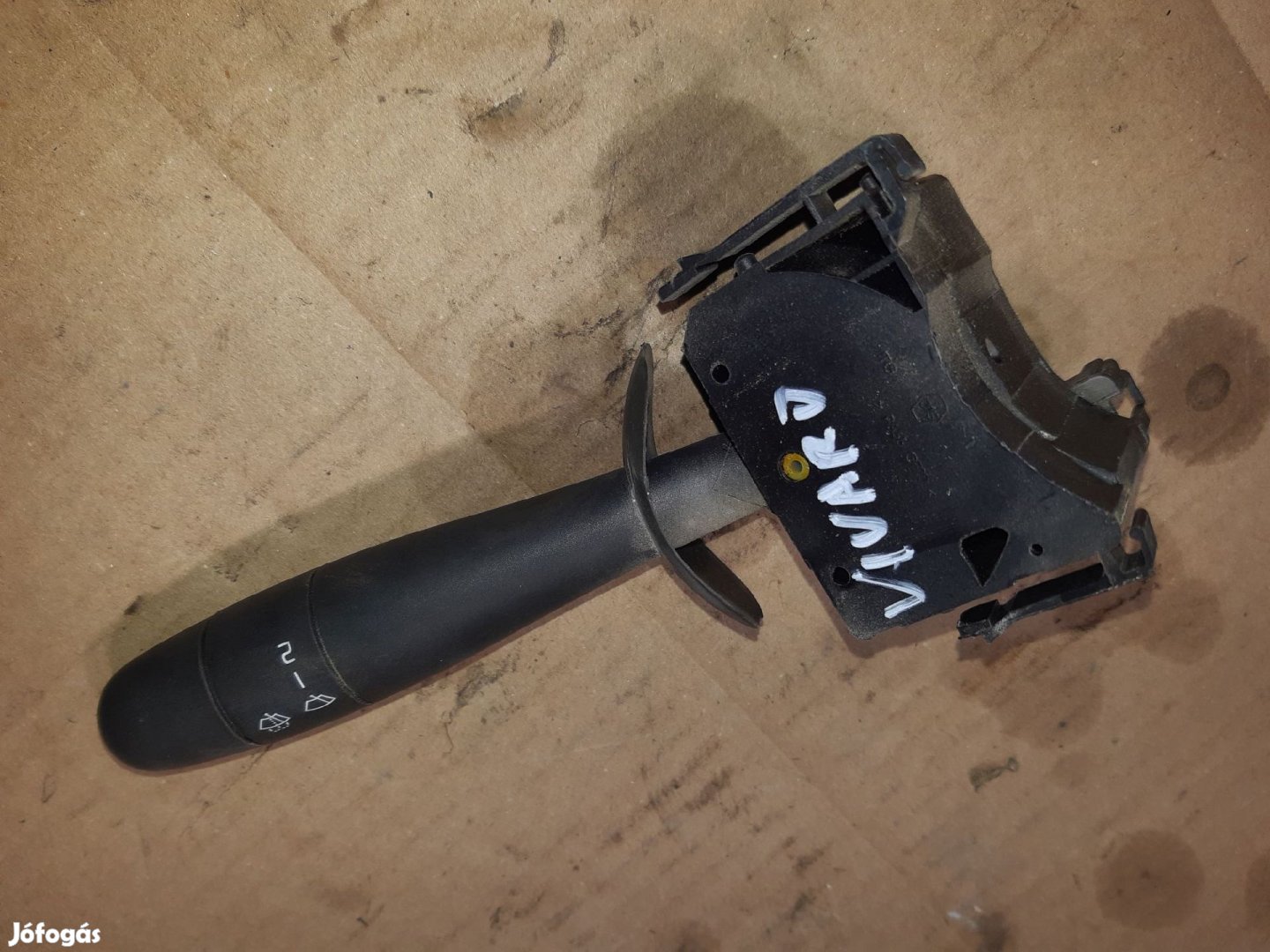 Opel Vivaro Ablaktörlő Kapcsoló