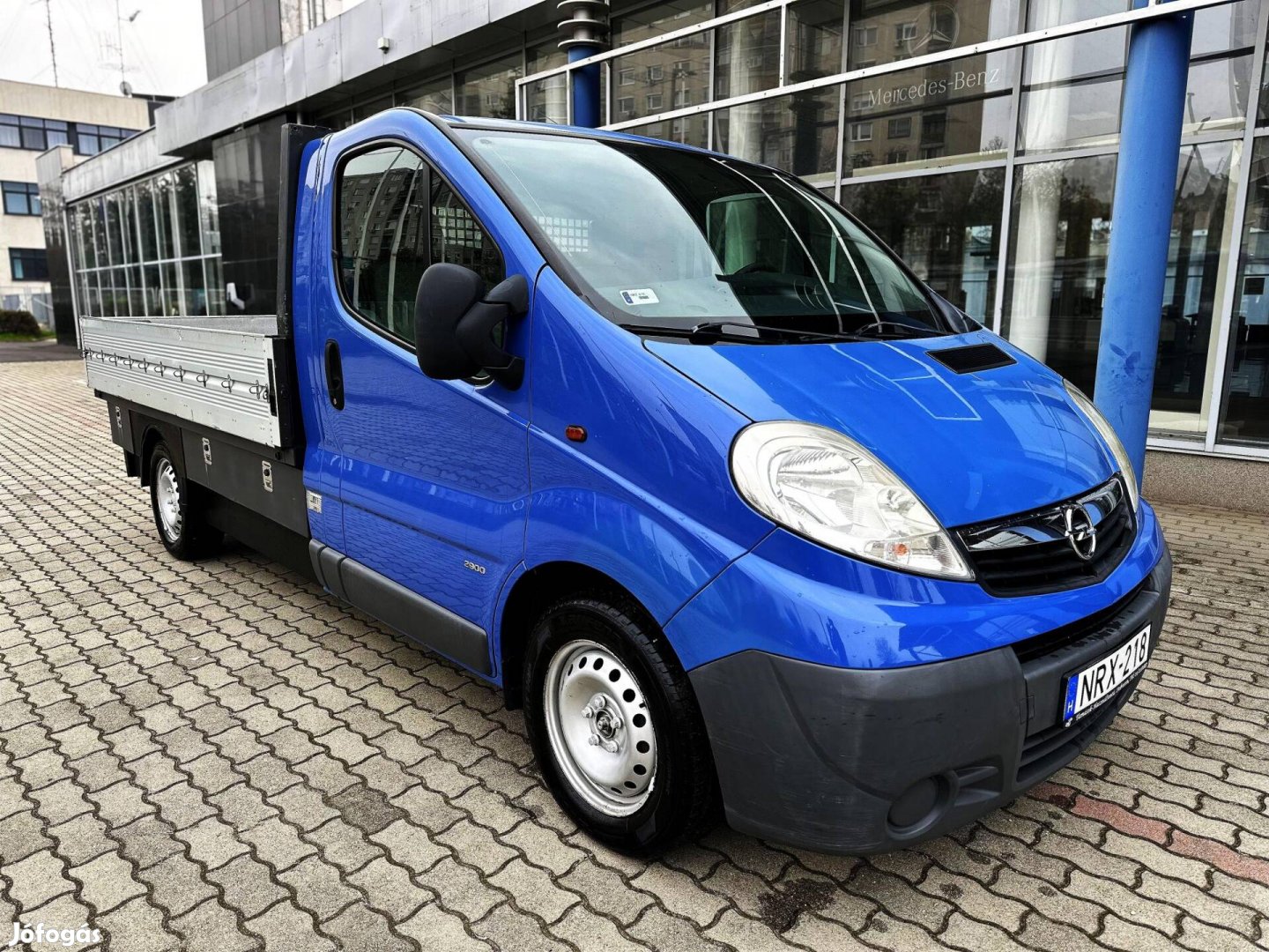 Opel Vivaro Bárkinek-bármire 197ekm-rel!