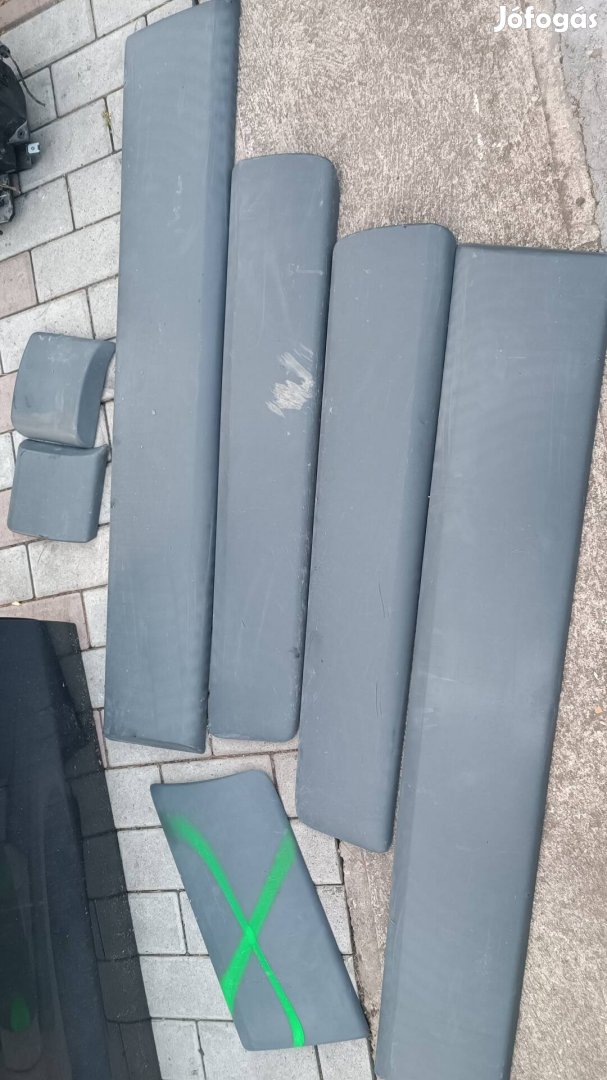 Opel Vivaro Renault Trafic stb 2010 oldal díszléc jobb bal