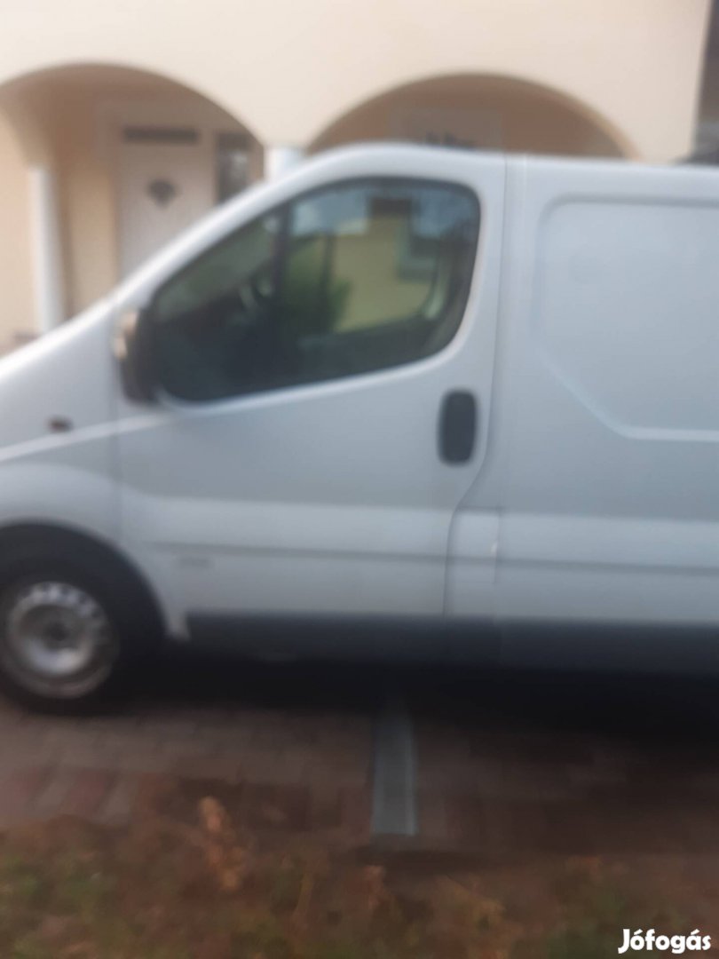 Opel Vivaro alkatrészek eladó