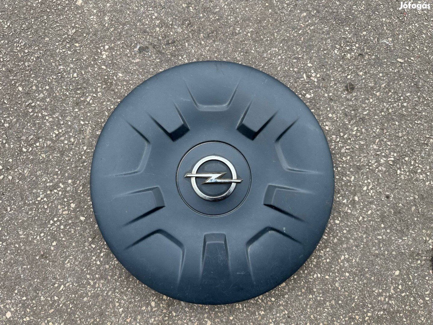 Opel Vivaro felni középkupak!