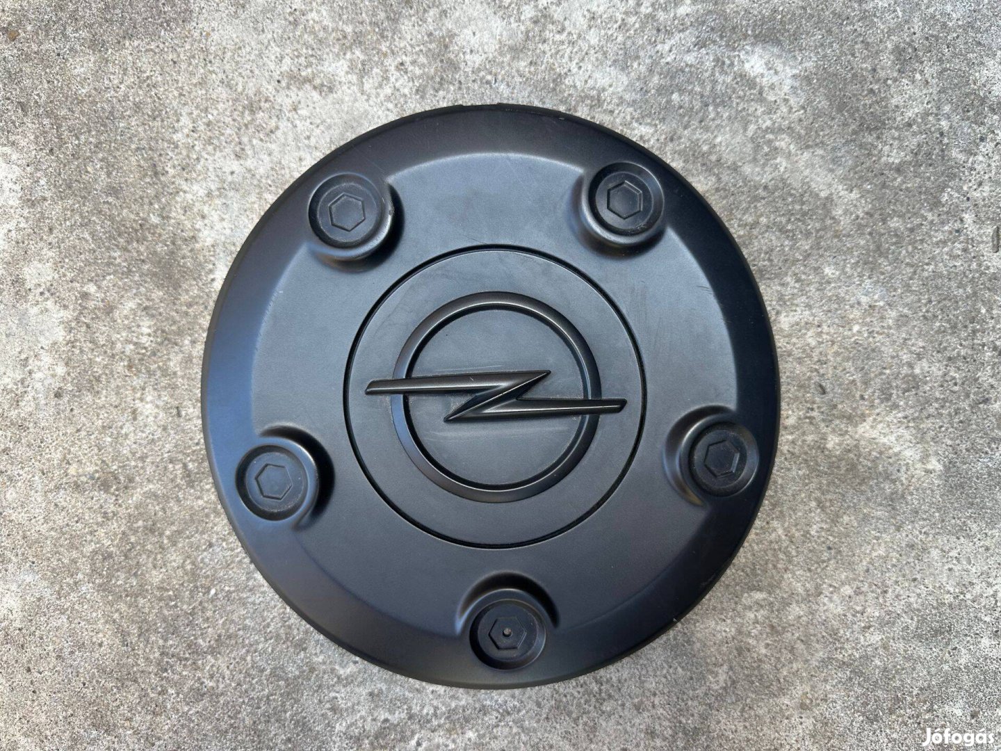 Opel Vivaro felniközép kupak!
