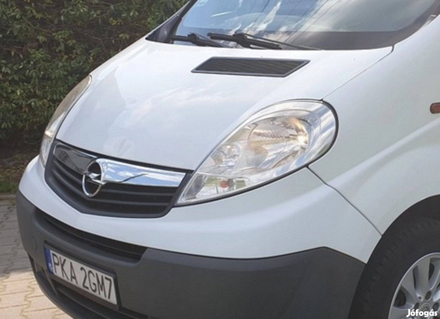 Opel Vivaro hűtőrács