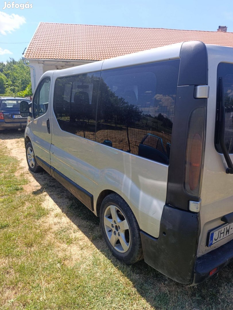 Opel Vivaro motor hibás
