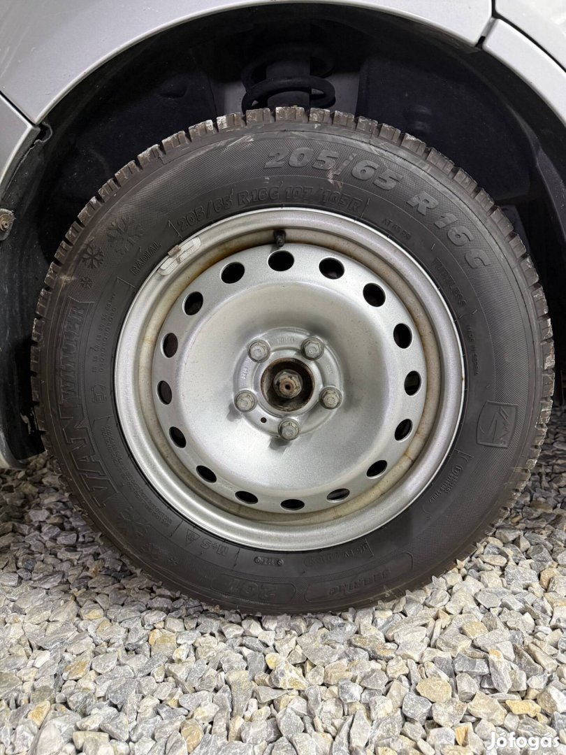 Opel Vivaro téli kerék szett 5x118 16"